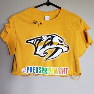 Nashville Predators Hockey Destructed Crop Tee